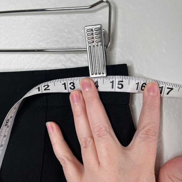 Bundle of 2 Ann Taylor Black and Navy Pencil Skirts Size 6 Business Professional - Picture 5 of 12